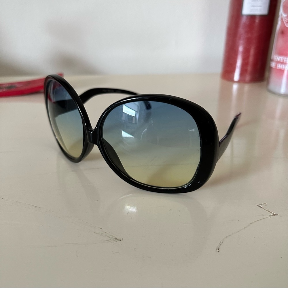 Vintage Jackie O Sunglasses